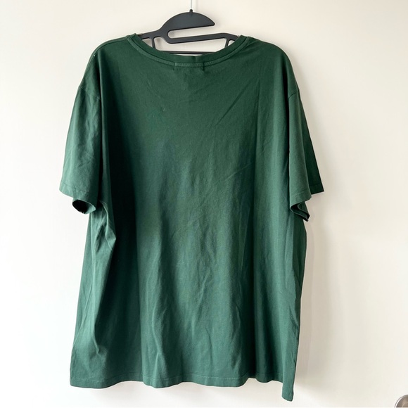 NWT Daydreamer Elton John Floral Boyfriend Tee in Vintage Green - Picture 8 of 12